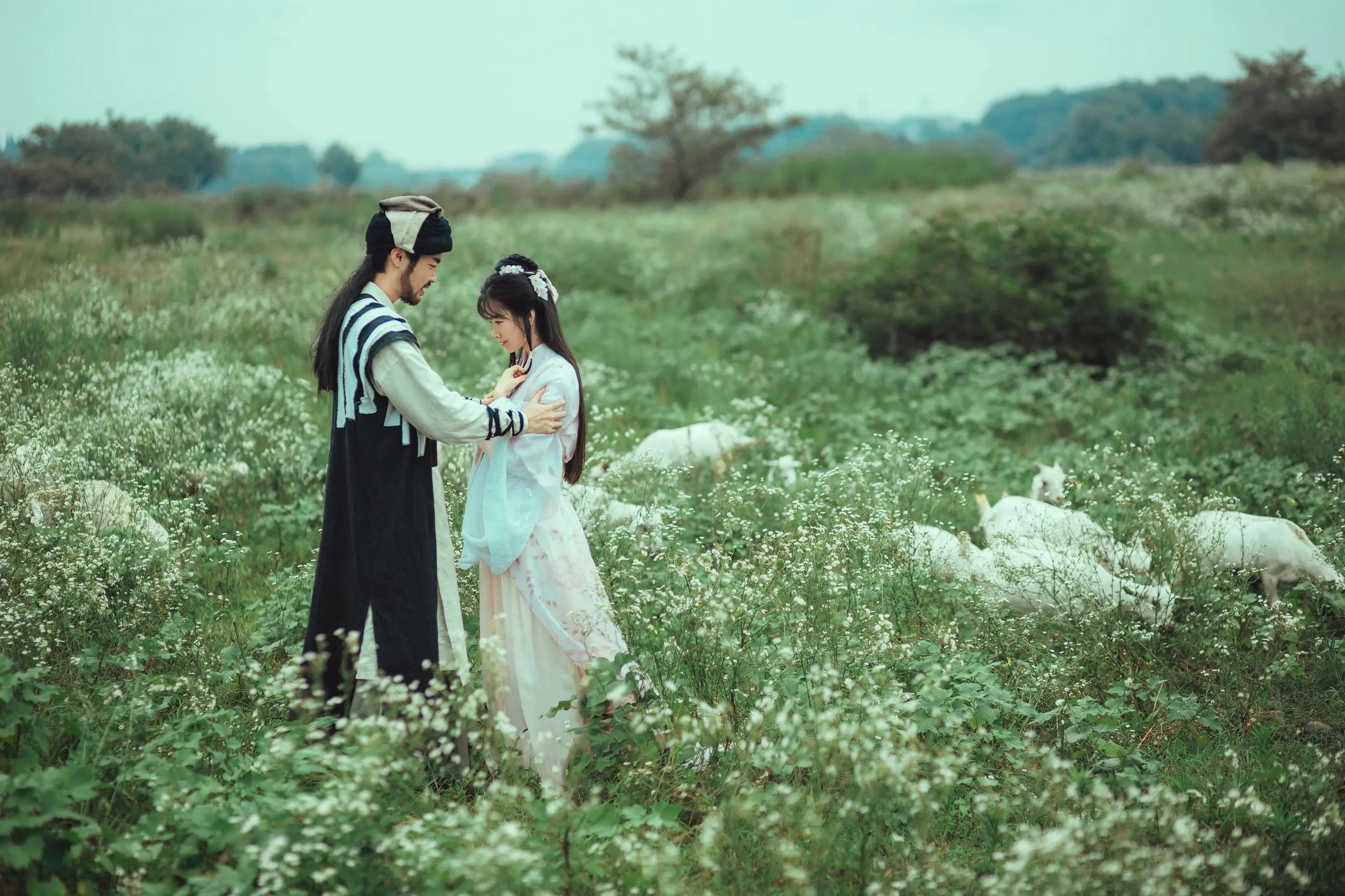 [YITUYU艺图语]2021.10.07 塞上牛羊空许约 芳芳 [23P]插图3